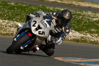 23-More-riding-on-track-thr